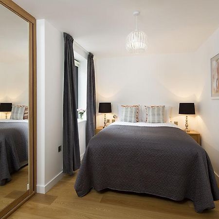 Appartamento Tower Hill One Londra Esterno foto